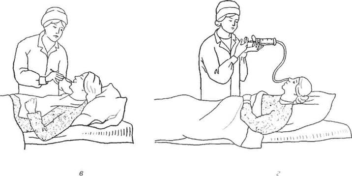 Кормление тяжелобольного через рот